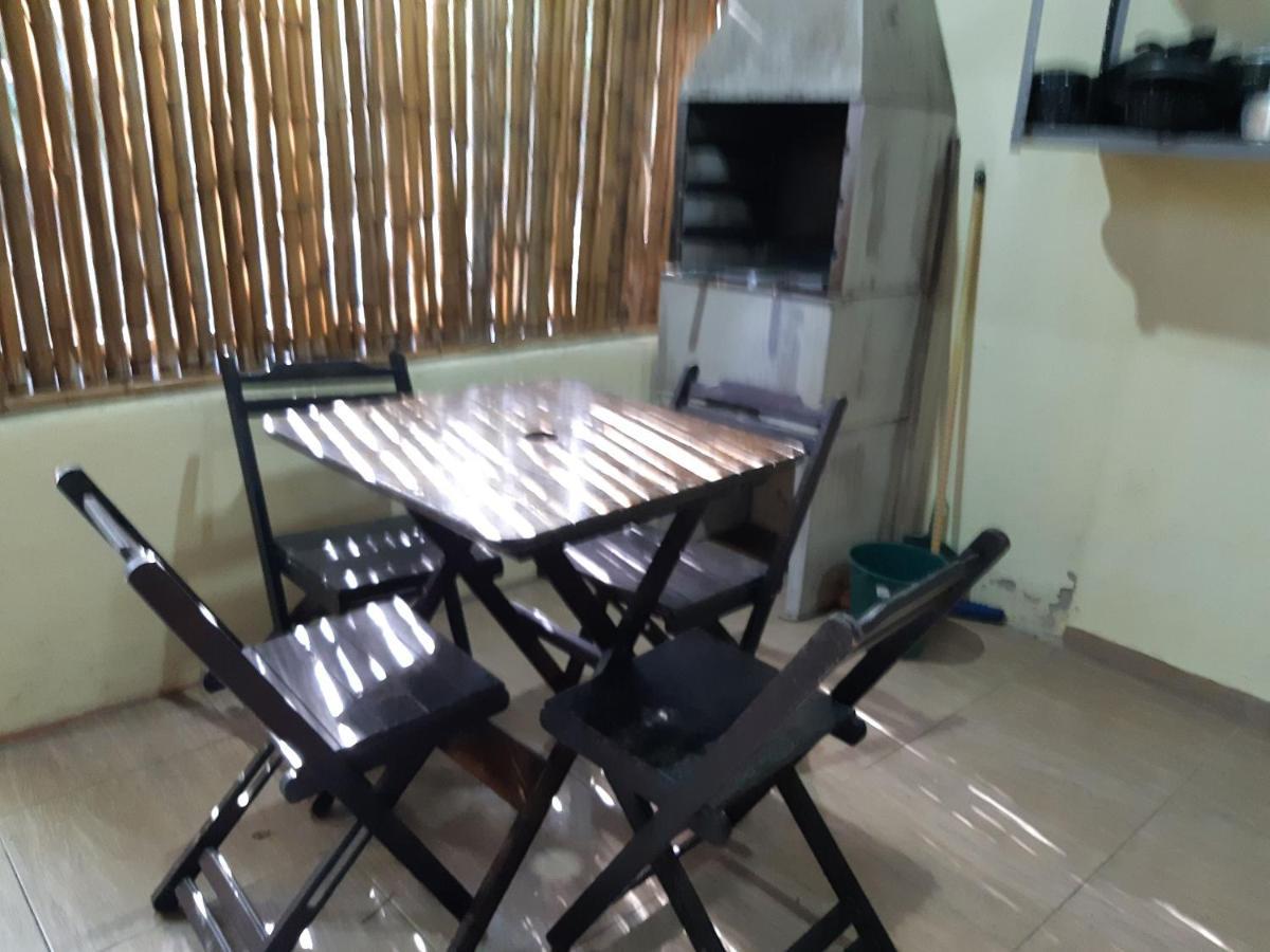 0001.10 - Maranduba - Kitnet Terreo - 4 Pessoas - 2 Quadras Do Mar - Piscina - Wi-Fi -Ar Condicionado Apartment Ubatuba Ngoại thất bức ảnh