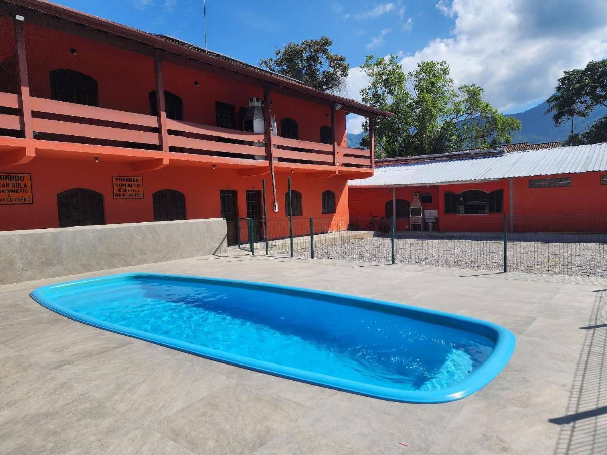 0001.10 - Maranduba - Kitnet Terreo - 4 Pessoas - 2 Quadras Do Mar - Piscina - Wi-Fi -Ar Condicionado Apartment Ubatuba Ngoại thất bức ảnh